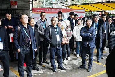 HuaDongPlay Amusement welcomes people from all walks of life to visit and guide the work