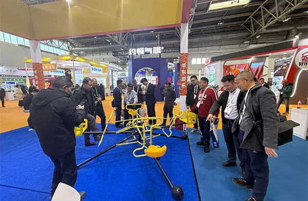 HuaDongPlay Entertainment Equipment CO., LTD Shines at 2025 Beijing International Amusement Expo, Leading Industry Innovation