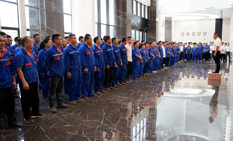 Hand in hand to create brilliance - HuaDongPlay Amusement held the "2024 Mid-2024 All Staff Mobilization Meeting"