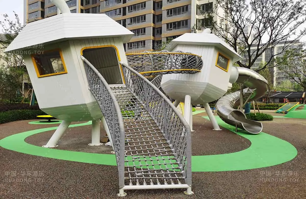 Anhui Province Rongchuang Binhu Bay Pinecone Paradise